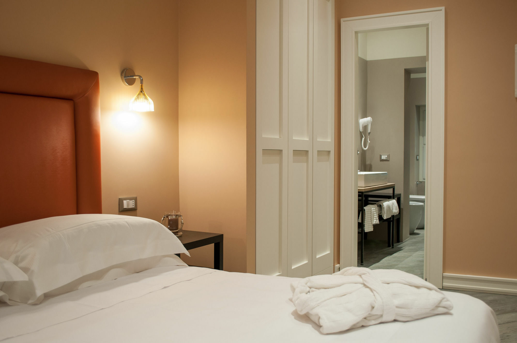 My Trevi Charming & Luxury Rooms Rom Exteriör bild